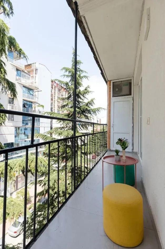 bubukin Apartment Batumi Bagian luar foto